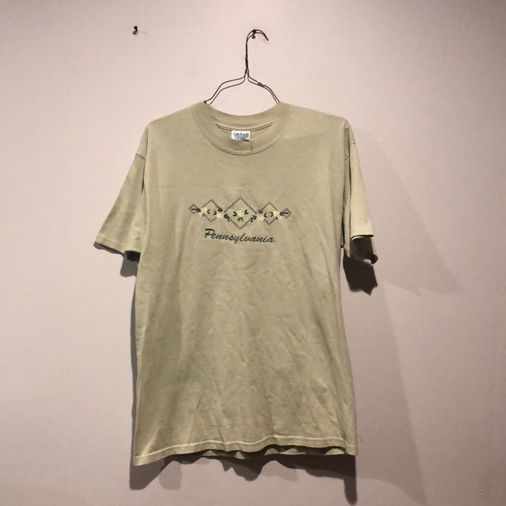 Vintage 90s Embroidered Pennsylvania Short Sleeve Shirt